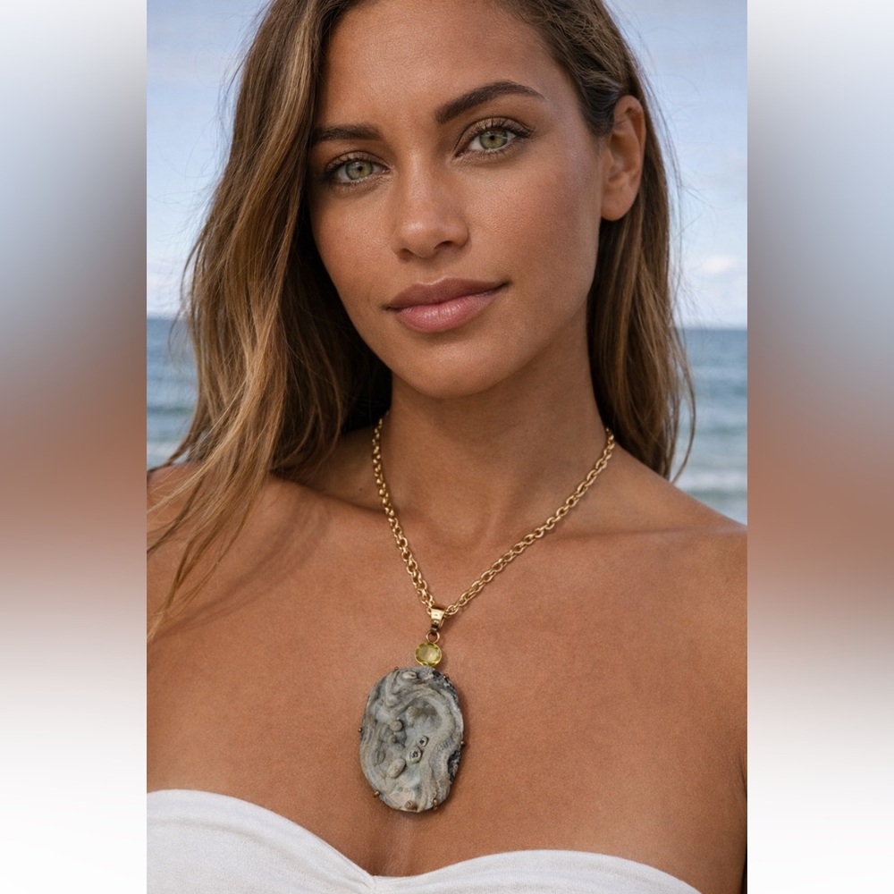 Boutique necklace unique and handmade
